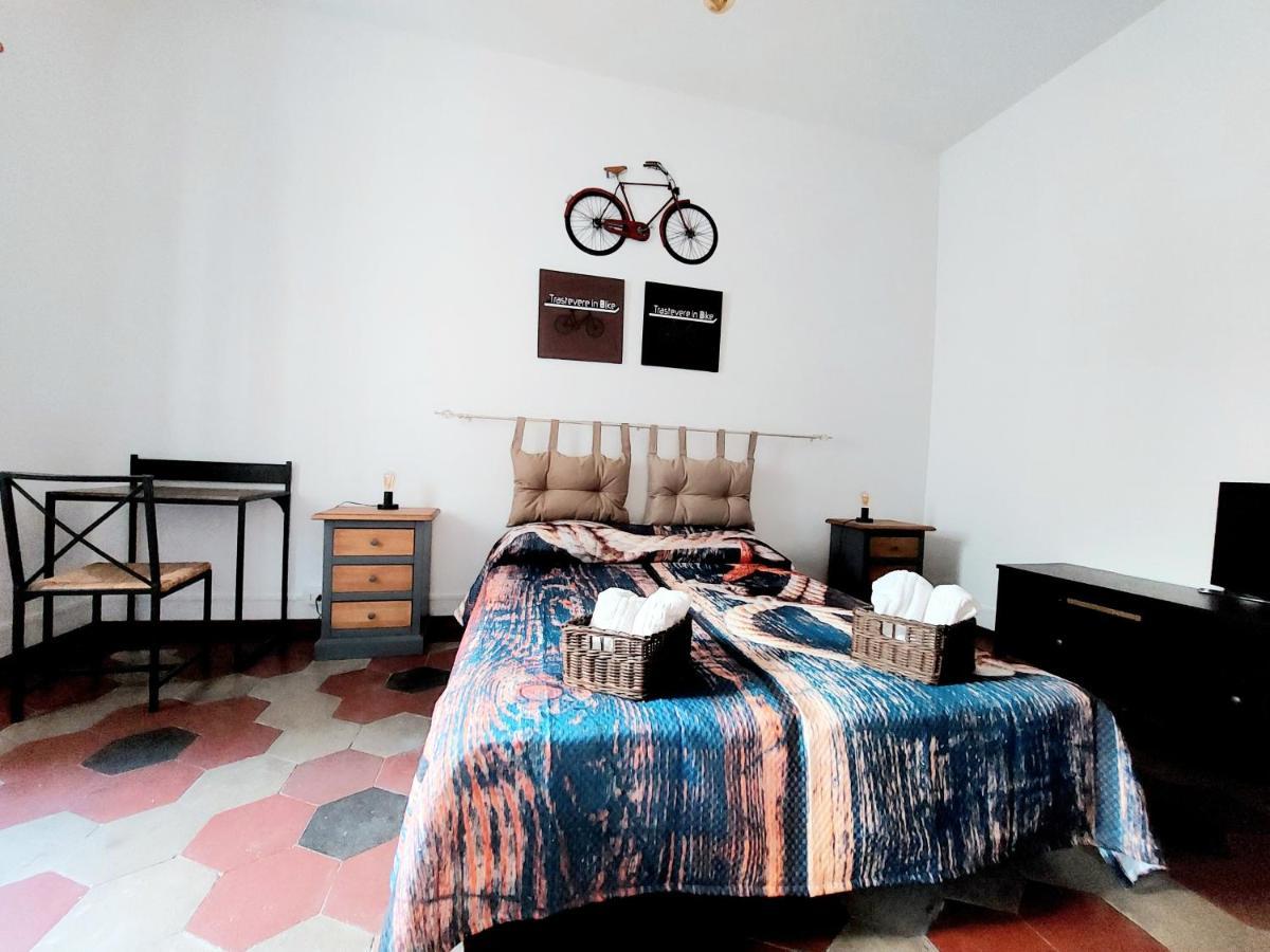Trastevere In Bike - Con Wi-Fi E Ac Rom Exteriör bild